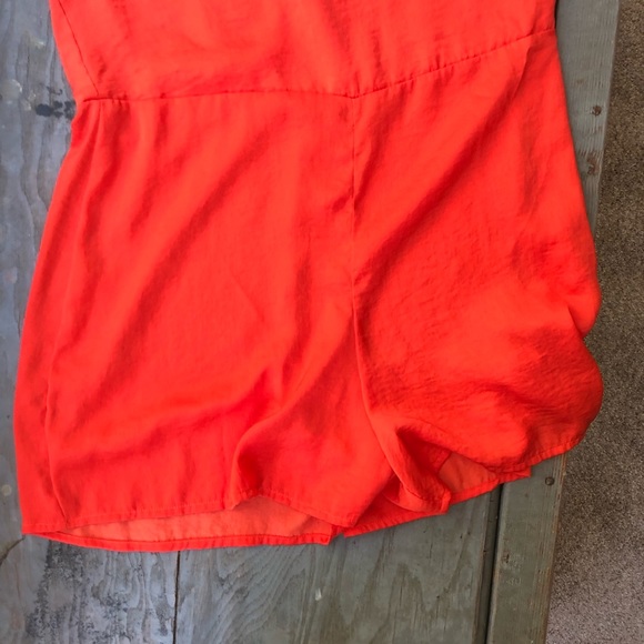 H&M bright orange shorts romper size 8 - Picture 4 of 5